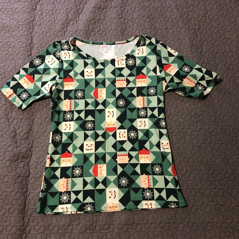 LulaRoe Gigi Christmas shirt